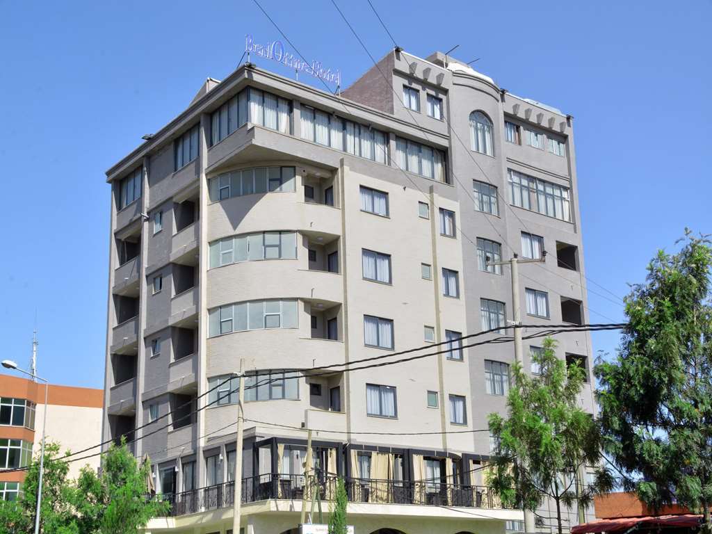 Berlottue Hotel Adis Abeba Exterior foto